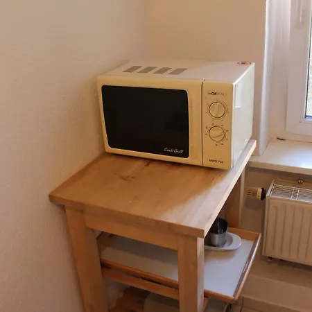 Familienwohnung: Zentral, Grun, Preiswert! *