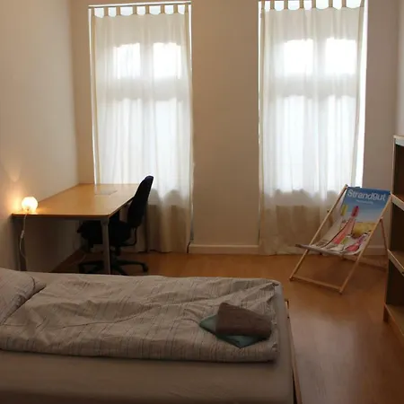 Familienwohnung: Zentral, Grun, Preiswert! Alloggio in famiglia *