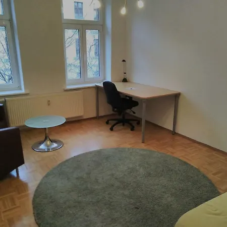 Alloggio in famiglia Familienwohnung: Zentral, Grun, Preiswert! *