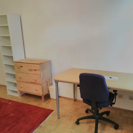 Familienwohnung: Zentral, Grun, Preiswert! * Leipzig