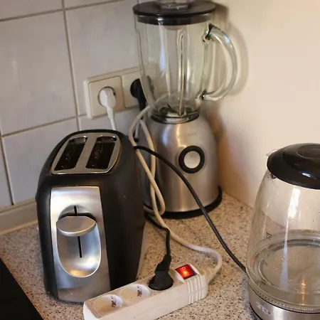 Alloggio in famiglia Familienwohnung: Zentral, Grun, Preiswert! *
